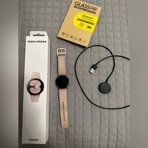 Galaxy Watch 4 (Bluetooth, GPS)